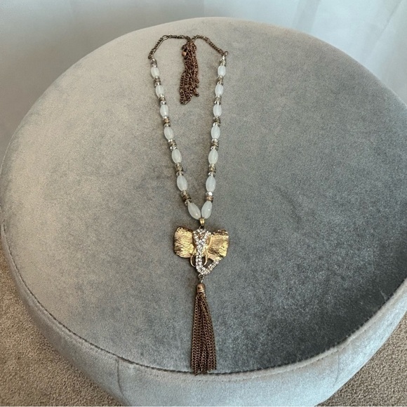 ELEPHANT hammered gold-tone crystal rhinestone dangling chain beaded necklace - Picture 2 of 6